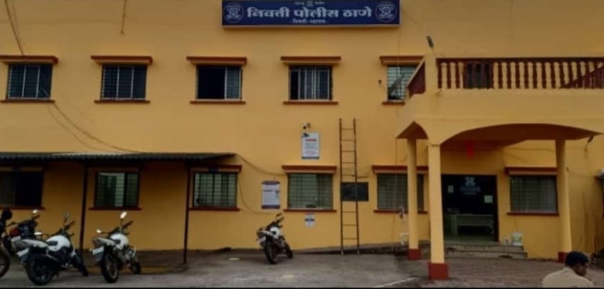 तीन पत्ती जुगार खेळणारे सहा जण मुद्देमालासह ताब्यात