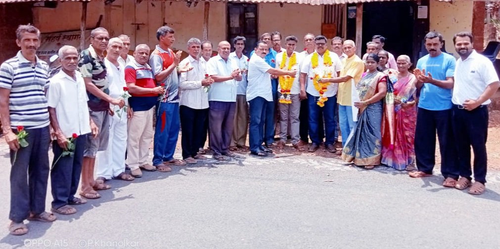 वेंगुर्ले तालुक्यातील खानोली येथील सिद्धेश्वर विवीध कार्य.सोसायटीच्या चेअरमनपदी भाजपाचे तालुका सरचिटणीस प्रशांत खानोलकर यांची बिनविरोध निवड