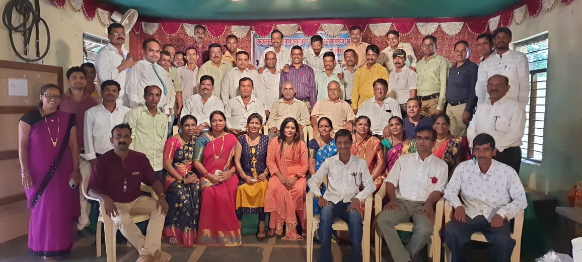 कळसुली हायस्कूलच्या सन १९९०-९१ च्या माजी विद्यार्थ्यांचा स्नेहमेळाव्यात दिला जूण्या स्मुर्तींना उजाळा