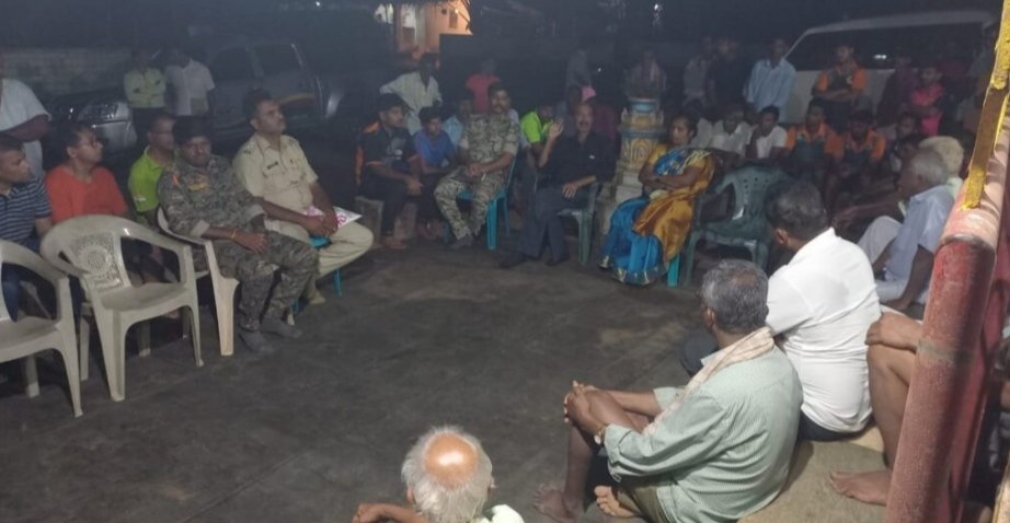 अयशस्वी हत्ती हटाव मोहिमेच्या विरोधात केर ग्रामस्थांचे अनोखे “जागर आंदोलन”