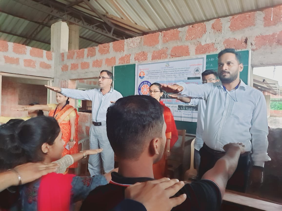 एखादे चांगले व्यसन माणसाला प्रगतीकडे घेऊन जाते, तर वाईट व्यसन अधोगतीला नेते : डॉ.आत्माराम कांबळे