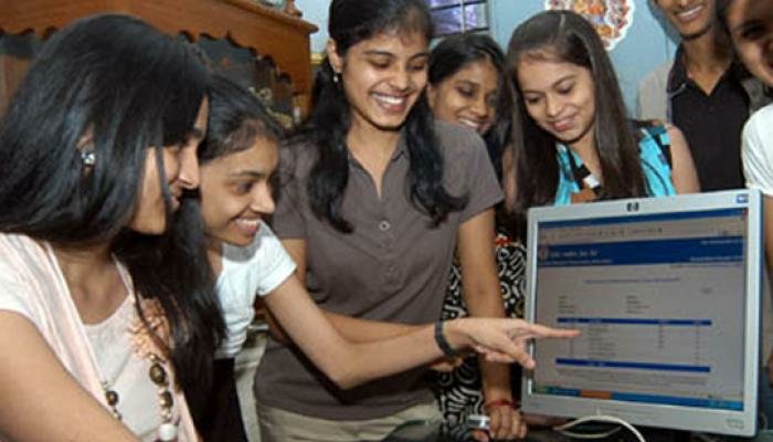 १२ वीच्या निकालात कोकण विभागानं बाजी मारली