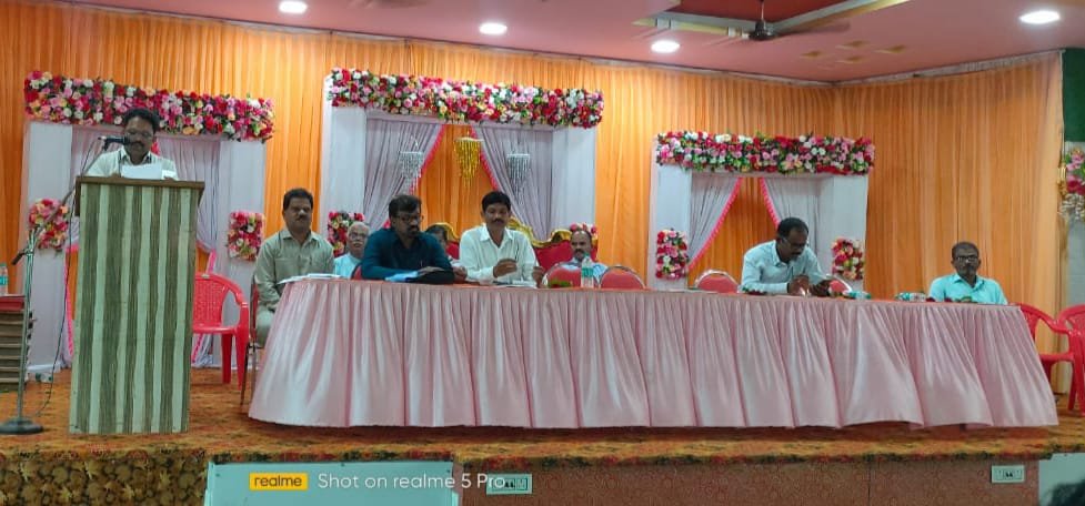 सिंधुदुर्ग जिल्हा शिक्षण विभागाच्या वतीने जिल्ह्यातील माध्यमिक मुख्याध्यापक सहविचार सभा संपन्न. विविध विषयांवर मार्गदर्शन आणि चर्चा