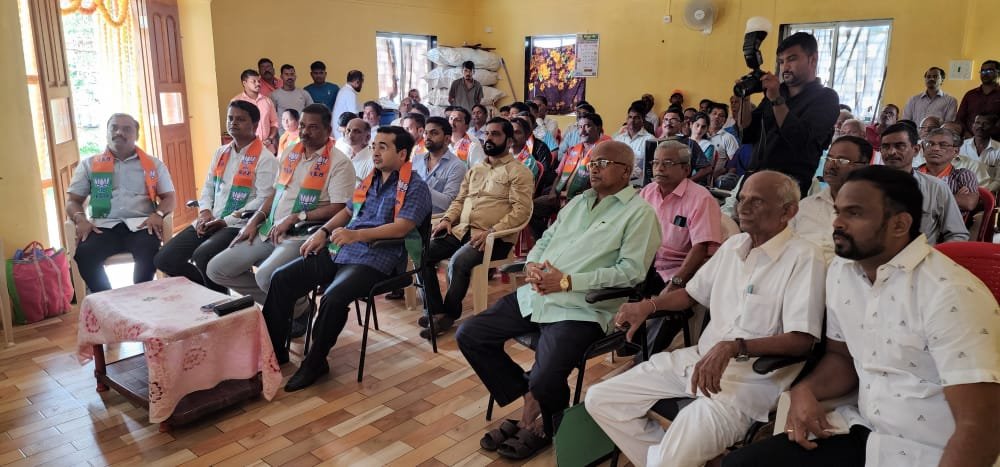 पंतप्रधान नरेंद्र मोदी यांच्या “मन की बात” कार्यक्रमाला कणकवली-देवगड- वैभववाडी मतदारसंघात उत्स्फूर्त प्रतिसाद