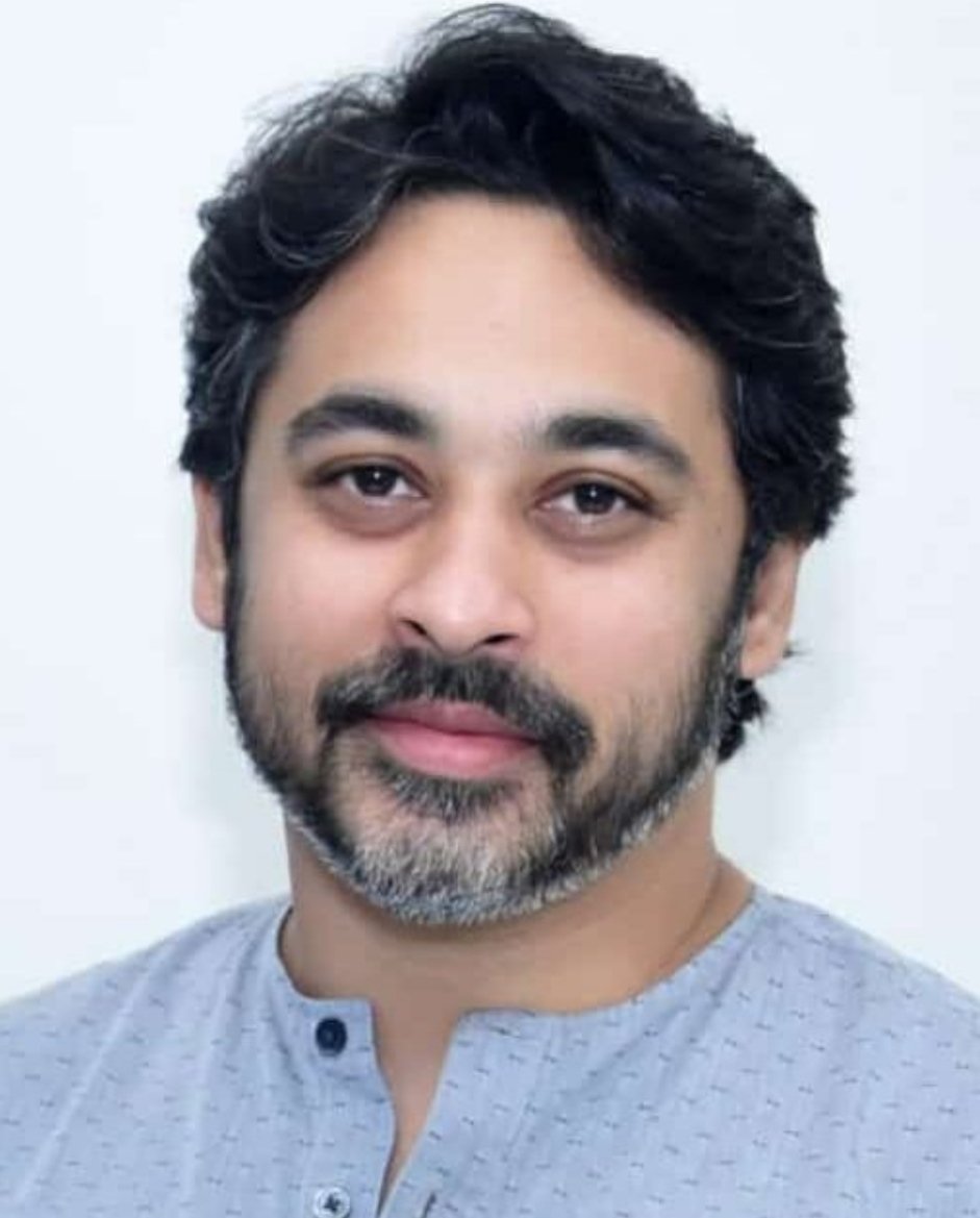 कुडाळातील गरजू मुलांसाठी हिंद मराठा महासंघाकडुन शालेय वस्तूचे वाटप