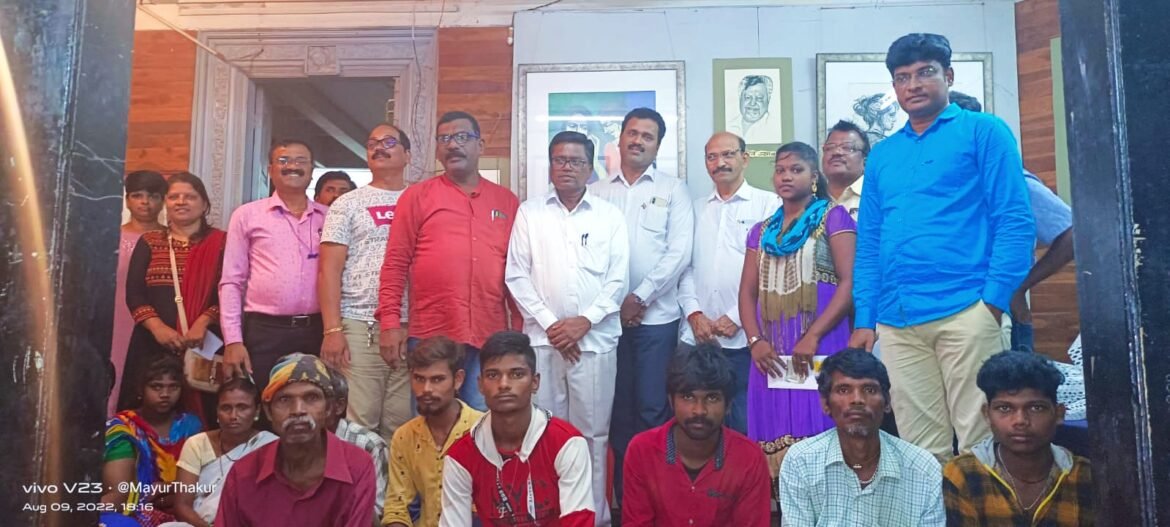 नैतिक जबाबदारी स्वीकारून अखंड लोकमंच कातकरी समाजाचे करत असलेले काम प्रेरणादायी;तहसीलदार आर.जे.पवार