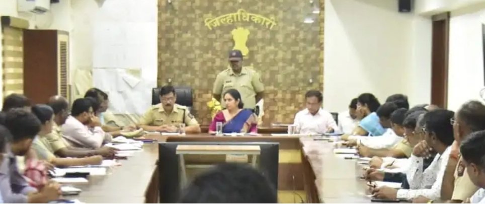 पर्यावरण पूरक गणेशोत्सव साजरा करण्यासाठी प्रयत्न करा