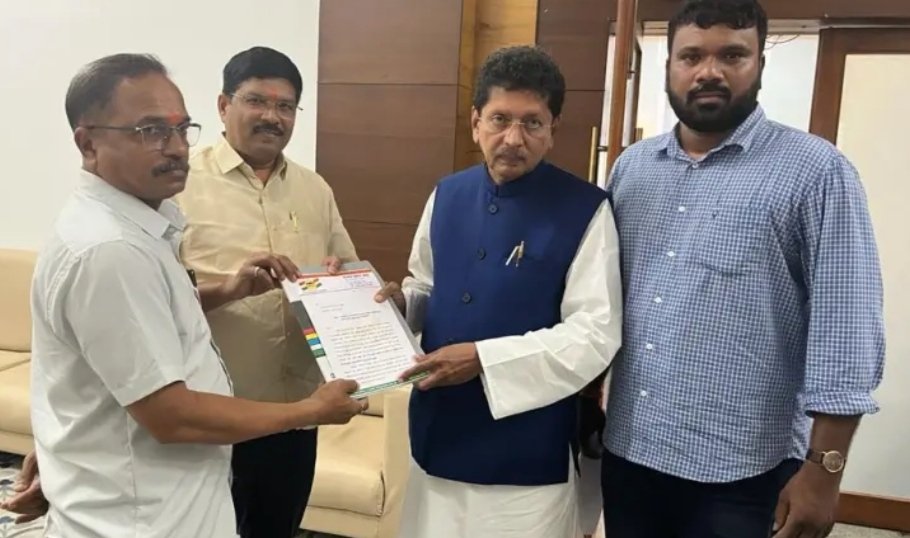 सिंधुदुर्गातील विनाअनुदानित शाळांना अनुदानित करावे