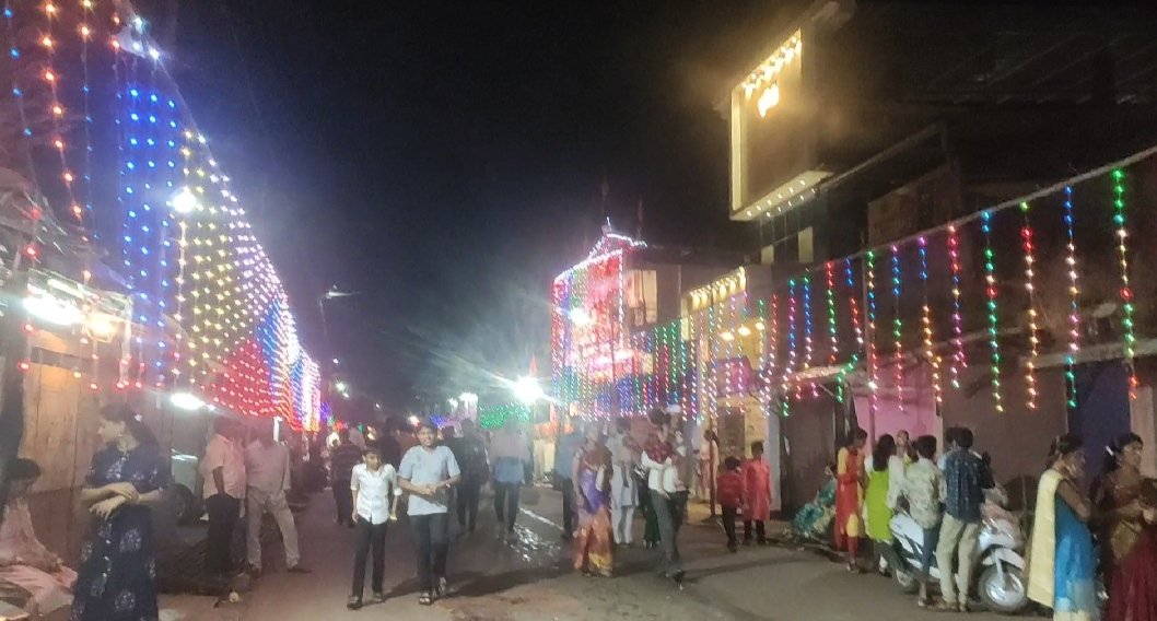 शेवटच्या रात्री बाळ गोपाळ मंडळाचा “शेगावीचा राणा ” देखावा सादर करून फोंडाघाट हरिनाम सप्ताहाची सांगता