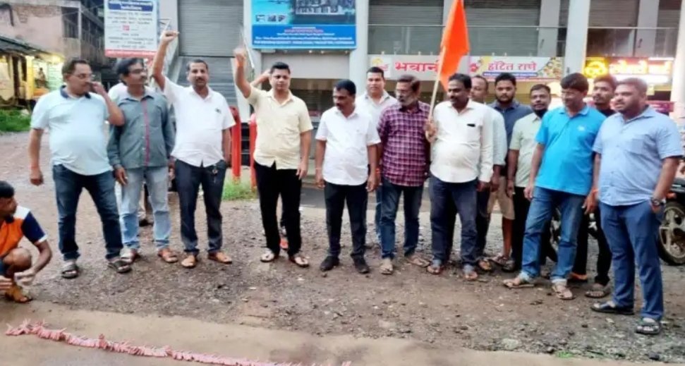उच्च न्यायालयाच्या निर्णया नंतर कणकवलीत शिवसेनेकडून जल्लोष