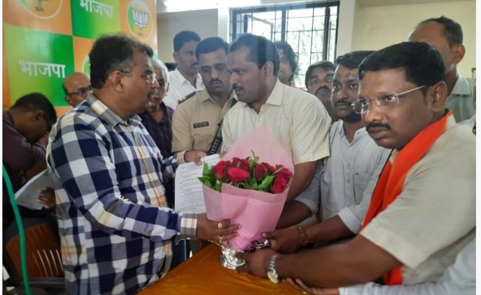 घरबांधकाम परवानगीचे अधिकार पूर्वी प्रमाणे ग्रामपंचायत स्तरावर द्यावेत