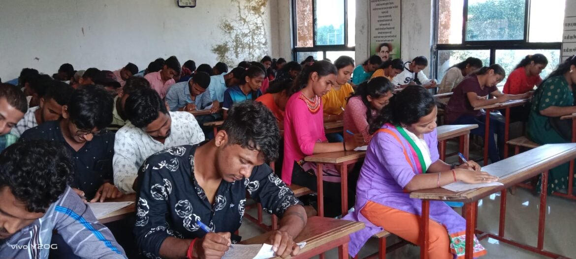 गुरुकुलच्या पोलीस भरती मोफत मार्गदर्शनाला उत्स्फूर्त प्रतिसाद
