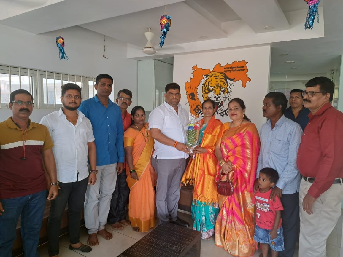 पडवणे नूतन सरपंच पूर्वा जाधव यांचे आ.वैभव नाईक यांनी केले अभिनंदन