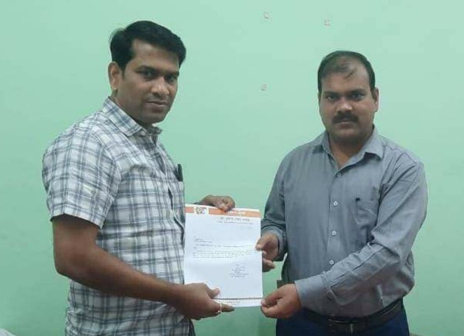 बिजलीनगर प्रहार ऑफिस ते मराठा मंडळ रस्त्याचे काम त्वरित सुरू करा!