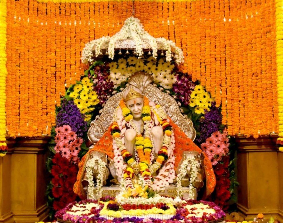प.पू.भालचंद्र महाराज यांच्या पुण्यतिथी उत्सवास भक्तीमय वातावरणात प्रारंभ