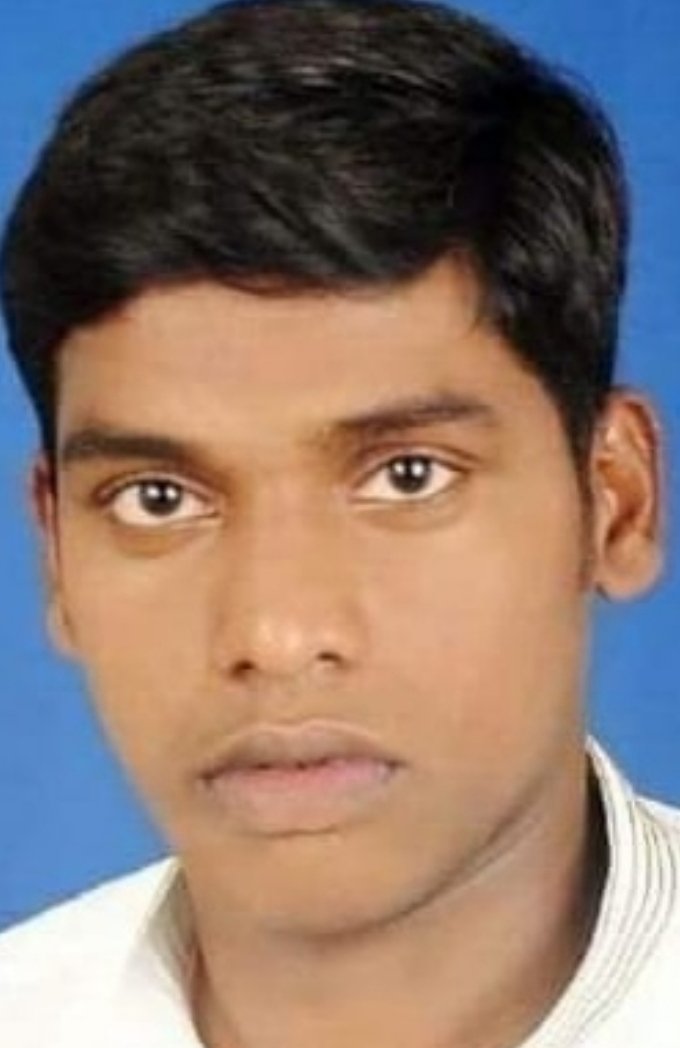 पराग खोत यांची बाळासाहेबांची शिवसेना पक्षाच्या उपतालुकाप्रमुख पदी निवड