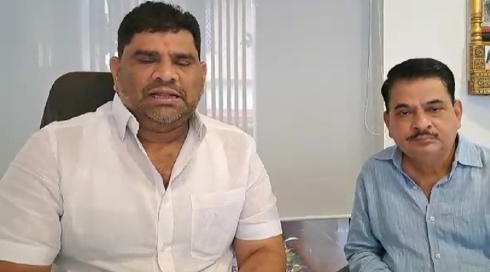 आमदार नितेश राणेंचा सत्तेचा माज जनताच उतरवेल