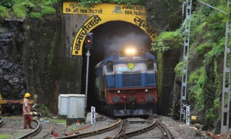 शिमगोत्सवात कोकण रेल्वेच्या तीन होळी स्पेशल ट्रेन, कधी अन् कुठून सुटणार? पाहा