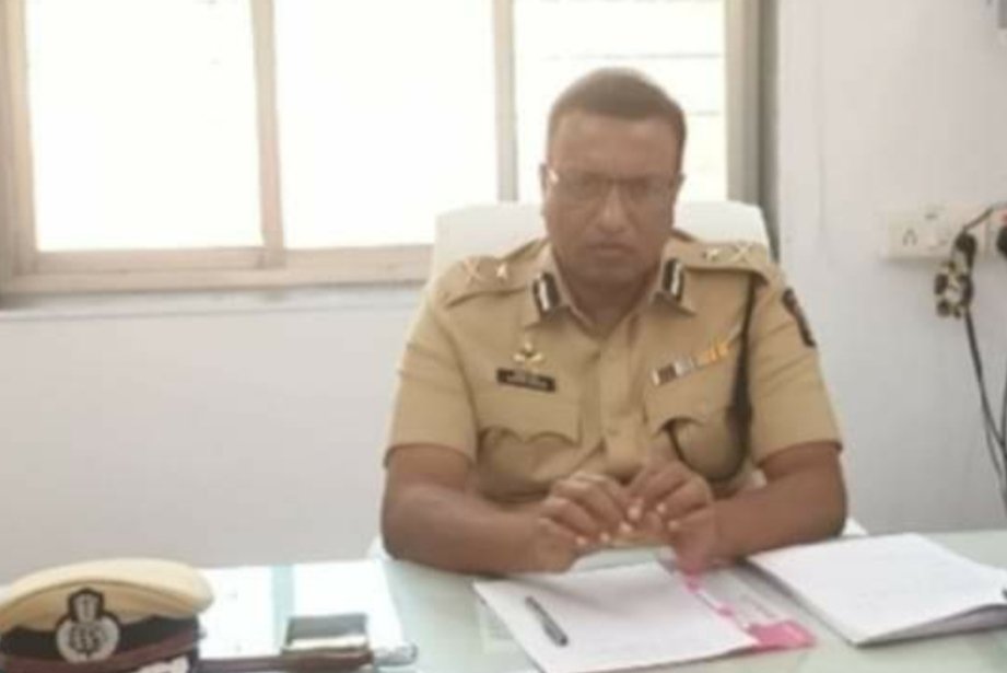 पर्यटकांना त्रास देणाऱ्या पोलिसांची गय केली जाणार नाही