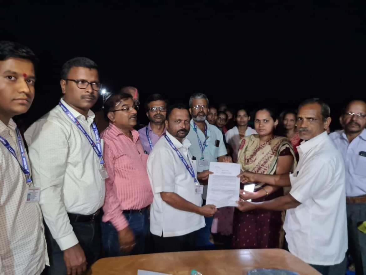 आरोंदा येथील मच्छीमार बांधवांच्या समस्या जाणून घेऊन मार्गी लावण्यासाठी