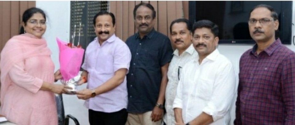 कणकवलीच्या तत्कालीन प्रांताधिकारी वैशाली राजमाने यांचा नगराध्यक्ष व उपनगराध्यक्षांकडून सत्कार.!