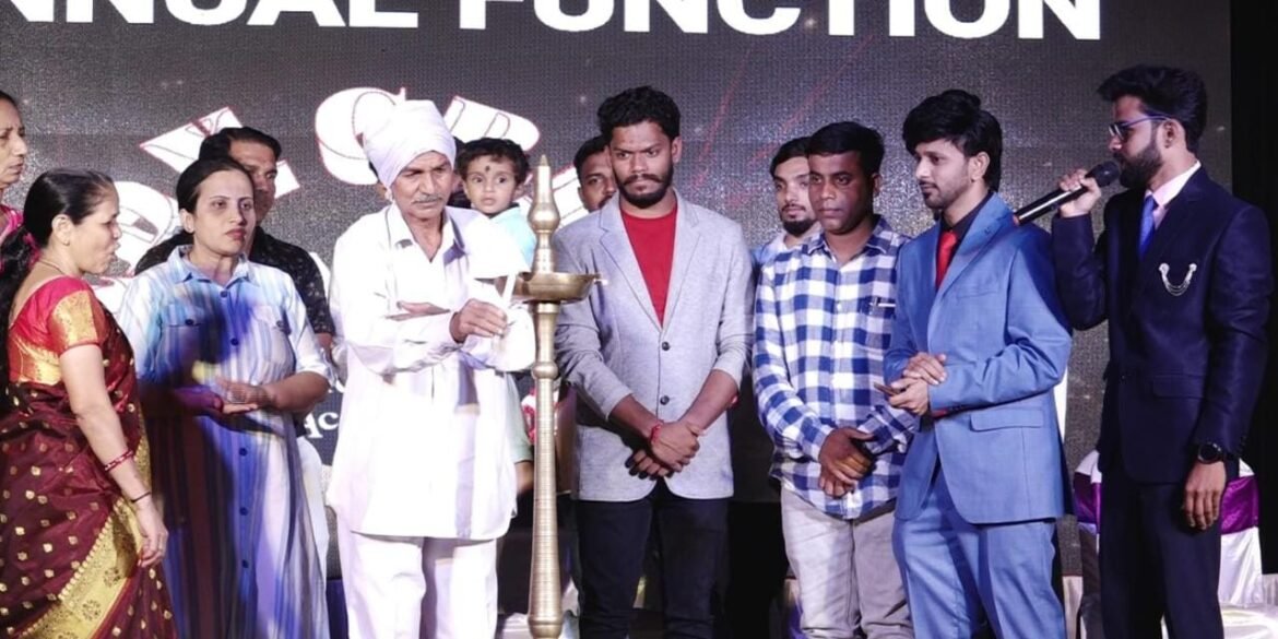 नृत्य क्षेत्रात मोठी ताकद, लहान वयात सुध्दा “ग्लॅमर” मिळते