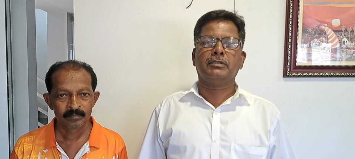 भूविकास बँकांच्या कर्मचाऱ्यांचे ७ वर्षे थकीत असलेले पगार मिळाल्याने कर्मचाऱ्यांनी मानले आ. वैभव नाईक यांचे आभार