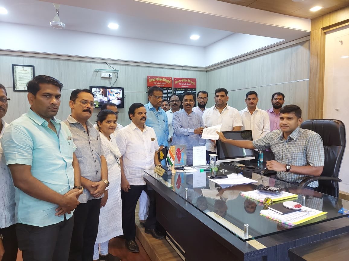 सिंधुदुर्गचे शिक्षणमंत्री असताना देखील जिल्ह्याला शून्य शिक्षकी शाळांचा ठपका बसला हे दुदैव – खा. विनायक राऊत