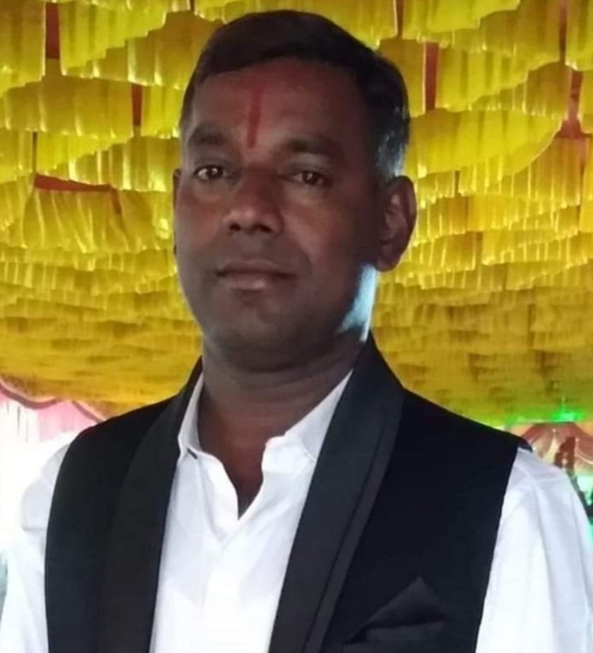 माजी सरपंच उल्हास कल्याणकर यांनी अंगावर पेट्रोल ओतून घेत केली आत्महत्या
