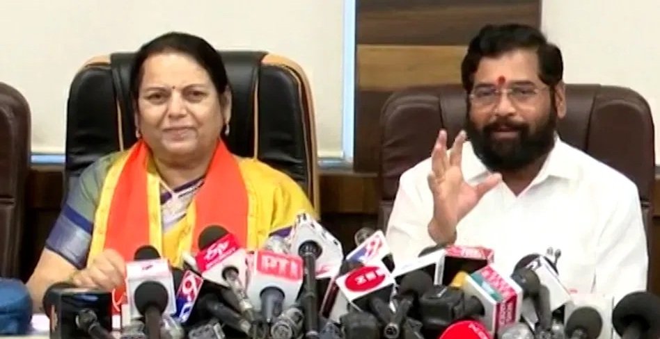उद्धव ठाकरे यांचा आणखी एक शिलेदार शिंदे यांच्या शिवसेनेत, काय मांडली भूमिका