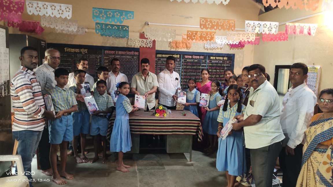 कणकवलीत युपीएससी , एमपीएससी ५० विद्यार्थ्यांसाठी प्रशिक्षण वर्ग सुरु करणार –संदेश सावंत
