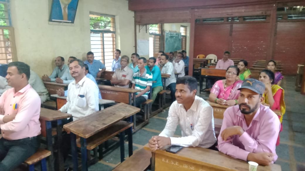 कळसुली इंग्लिश स्कूल कळसुली मध्ये योजनांचा जागर कार्यक्रम संपन्न