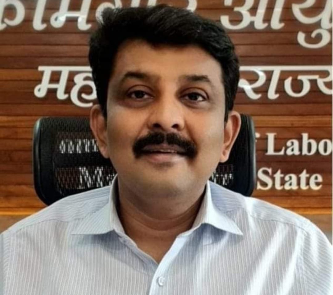 दोन दिवसाच्या सुट्टीमध्ये कोकण आयुक्त सिंधुदुर्गाच्या दौऱ्यावर