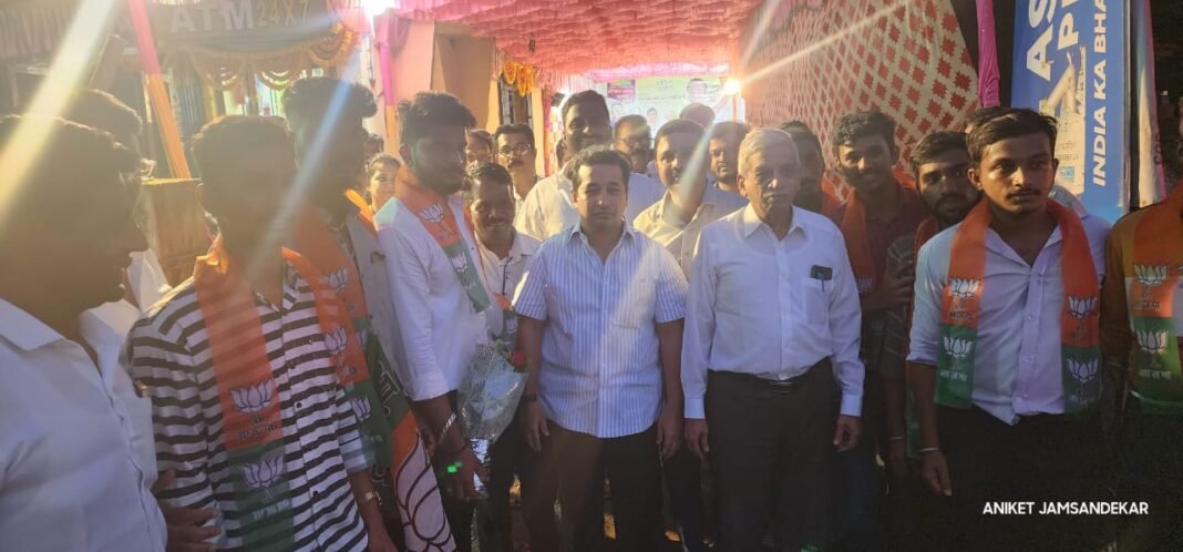 उ. बा. ठा गटाचे सौरभ माने यांचा भाजपमध्ये आ. नितेश राणे यांच्या उपस्थितीत प्रवेश