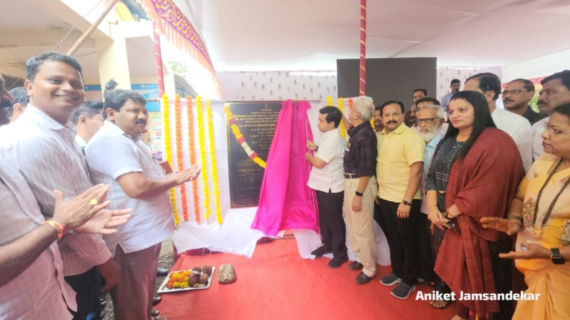 माननीय आमदार नितेश राणे साहेब यांच्या प्रमुख उपस्थितीत कणकवली रेल्वे स्टेशन येथे सुशोभीकरण कामाचा शुभारंभ