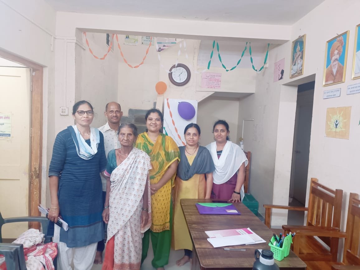 *बेवारस स्थितीत आढळलेल्या महिलेला सखी सेंटरमध्ये दाखल केल्याने वृद्धेला निवारा*