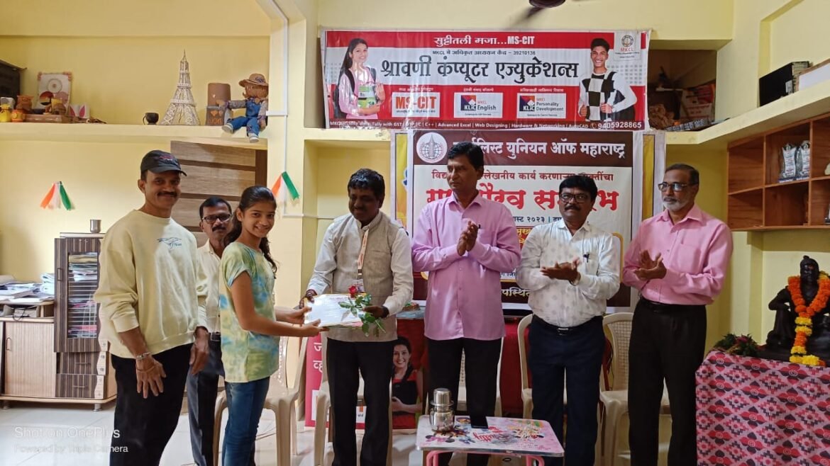 निर्भिड होऊन पत्रकाराने आपली बाजू मांडल्यास समाज्याचा विकास होतो.-नारायण पांचाळ