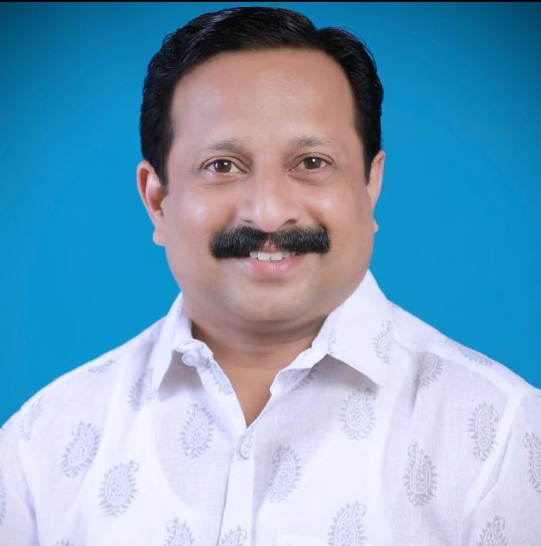 माजी नगराध्यक्ष समीर नलावडे यांच्या माध्यमातून तब्बल 10 हजार कमळ फुलांचे वाटप