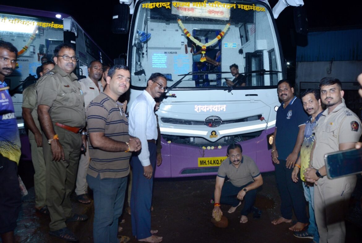 आमदार नितेश राणे यांच्या माध्यमातून चाकरमान्यांची बसची व्यवस्था