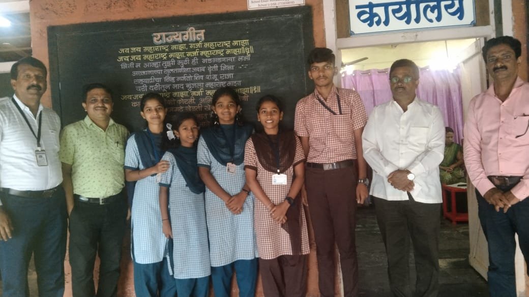 कणकवली जिल्हास्तरीय शालेय कॅरम स्पर्धेत कनेडी हायस्कूलची चमकदार कामगिरी