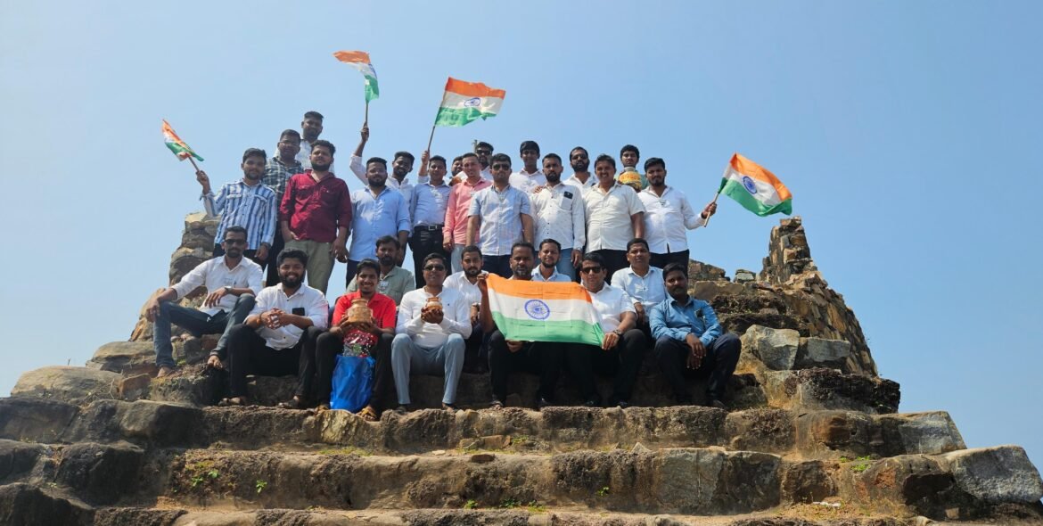 सिंधुदुर्ग किल्ल्यावर माझा देश माझी माती उपक्रम.