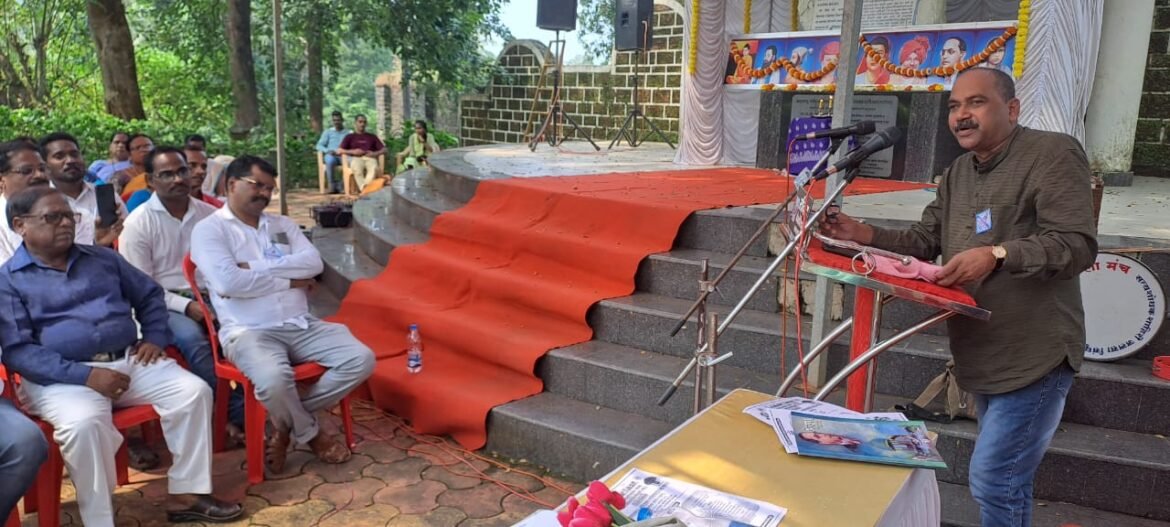 जात नको म्हणणारेच सर्वाधिक जातीयवादी
