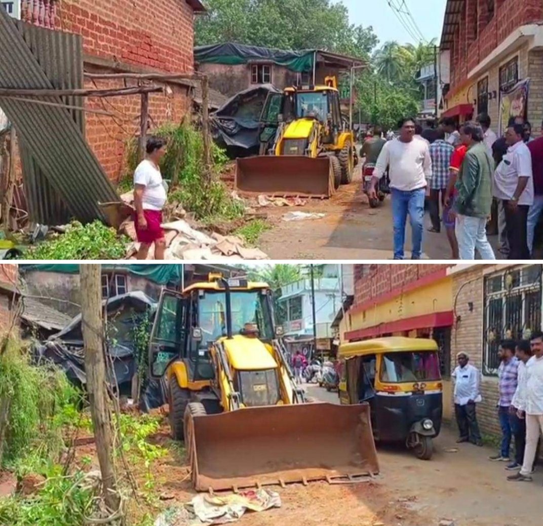 वाहतुकीस अडथळा ठरणारी ‘ती’ बांधकामे न.पं.ने हटवली