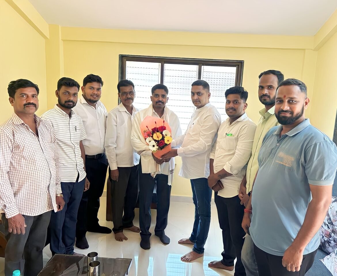 अजित पवार गटाचे राष्ट्रवादी काँग्रेस युवा जिल्हाध्यक्ष प्रफुल्ल सुद्रीक यांची विशेष निमंत्रित जिल्हा नियोजन समिती सदस्य पदी निवड झाल्याबद्दल पदाधिकाऱ्यांच्या वतीने सत्कार