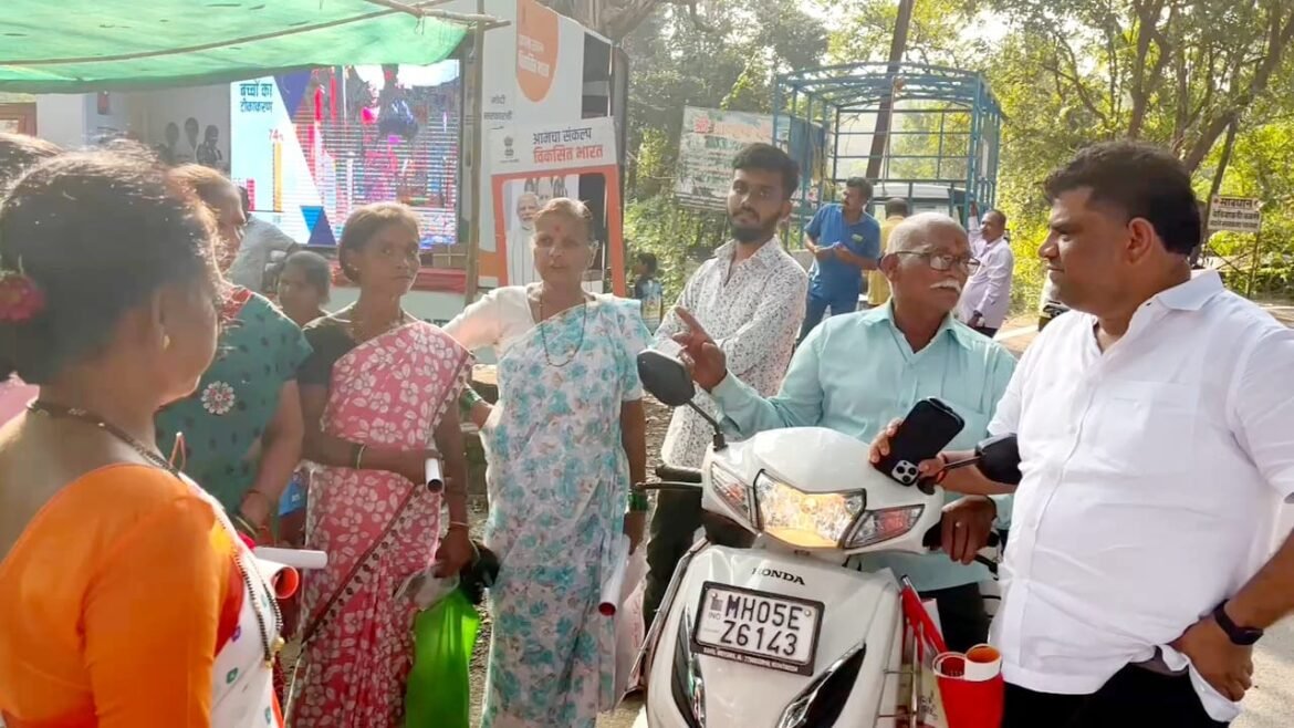 माळगाव येथे आ. वैभव नाईक यांनी विकसित भारत संकल्प यात्रेचा केला पोलखोल