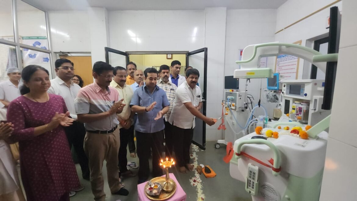 कणकवली उपजिल्हा रुग्णालयात सी आर्म मशीन चे झाले लोकार्पण