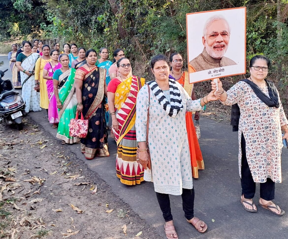 भाजपाच्या ” शक्तिवंदन अभियान ” अंतर्गत वेंगुर्लेत महीलांची पदयात्रा
