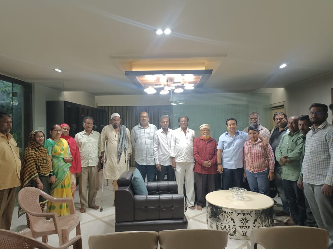 आम्ही केंद्रीय मंत्री नारायणराव राणे यांच्याशी एकनिष्ठ; वरवडे येथील मुस्लिम समाज बांधवांची ग्वाही