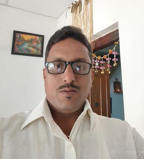 निगुडे देवळीवाडी विहिरीपर्यंत रस्ता जनसुविधा अंतर्गत मंजूर असून सदर रस्त्याचे काम अद्याप सुरू नाही