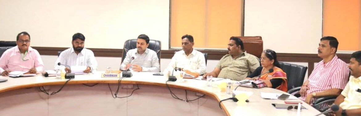 सिंधुदुर्ग जिल्हा बँकेने ३००० कोटीं ठेवींचा टप्पा केला पार.मार्च २०२५ अखेर ६००० कोटींचा व्यवसाय करू